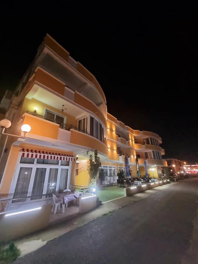 Grandino Rooms & Apartments Ulcinj Eksteriør bilde