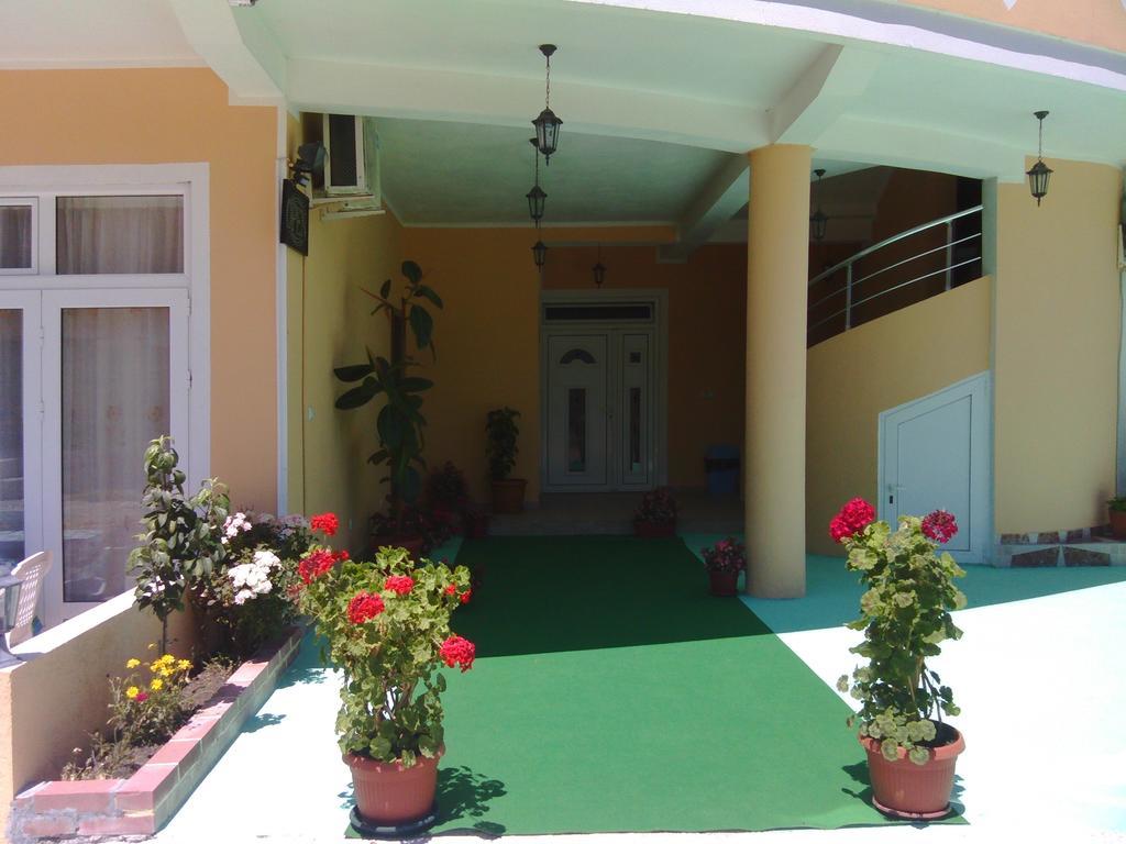 Grandino Rooms & Apartments Ulcinj Rom bilde