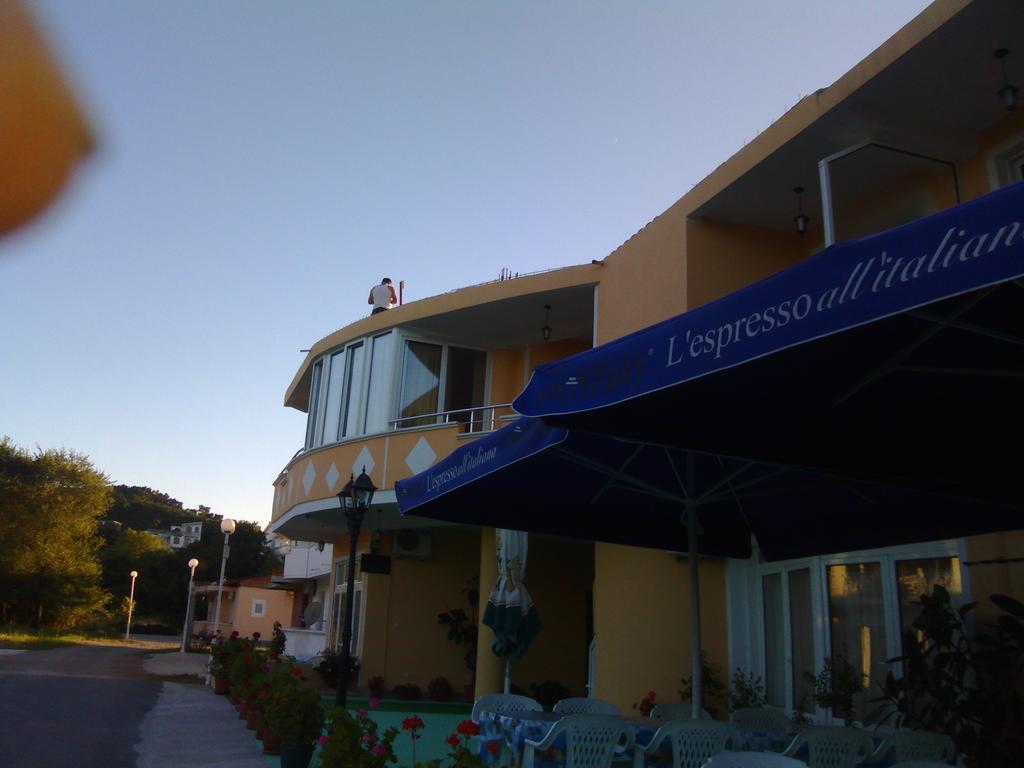 Grandino Rooms & Apartments Ulcinj Rom bilde