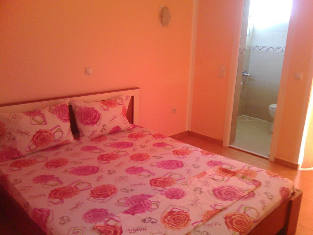 Grandino Rooms & Apartments Ulcinj Eksteriør bilde